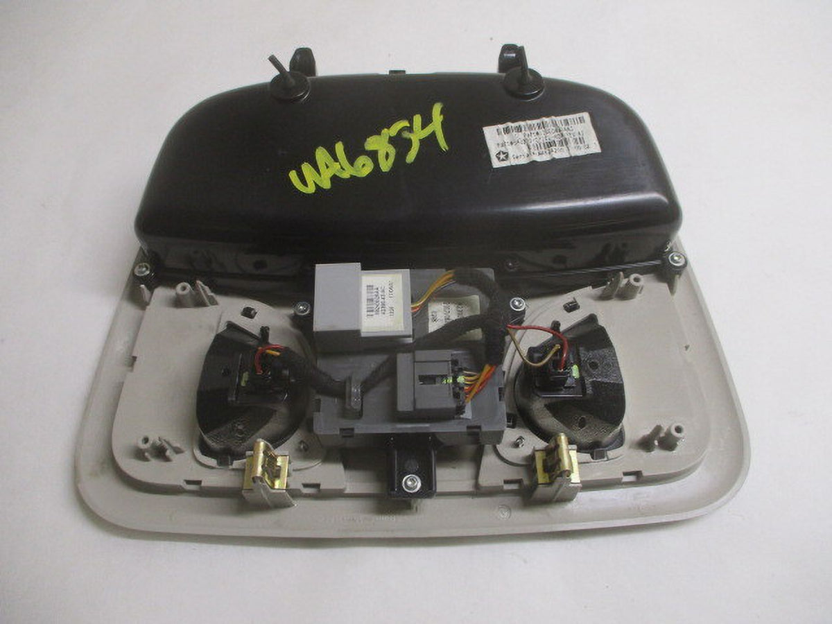 Pre-Owned 14 15 16 17 18 Jeep Cherokee Overhead Roof Console w/Lights OEM LKQ (Good)