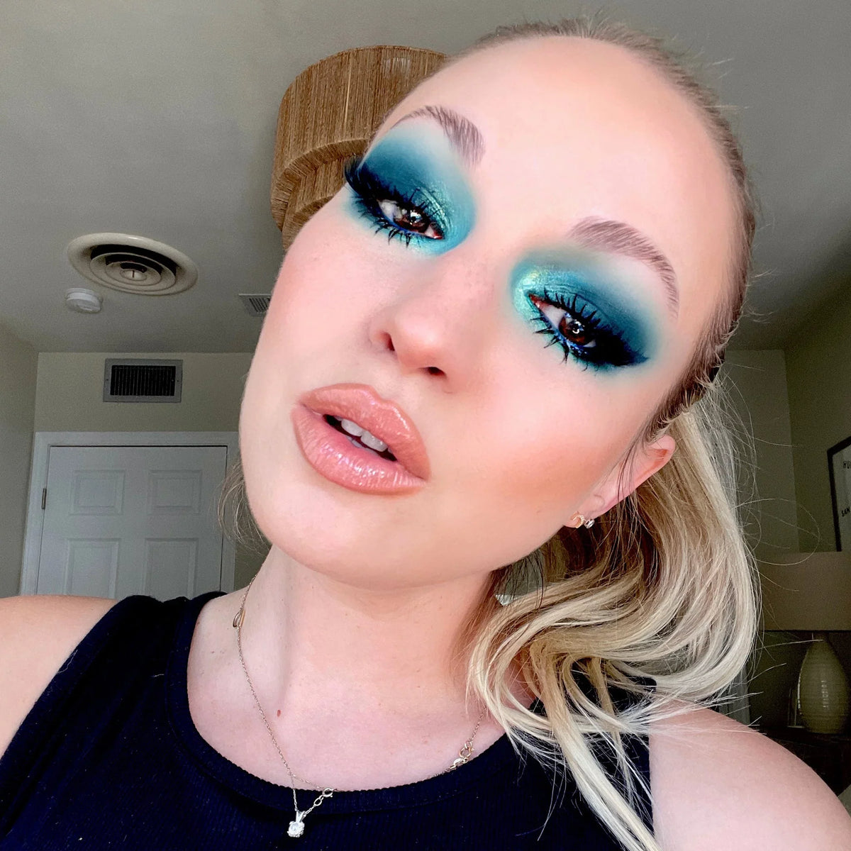 Melt Cosmetics Mini Bad Side Zodiac Eyeshadow Palette Water Cancer Scorpio Pisces