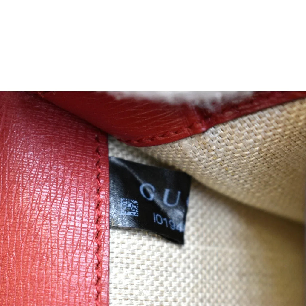 Pre-owned YVES SAINT LAURENT Monogram Grain De Poudre Wallet Beige